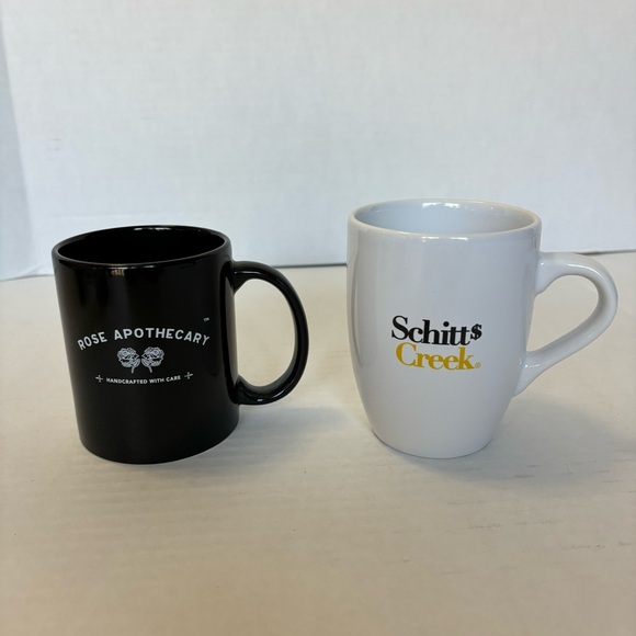 CultureFly Schitt's Creek Ew David Mug - Picture 2 of 6